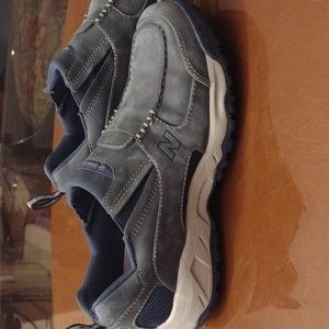 New Balance Men's Slip On Suede Shoes Size 8B